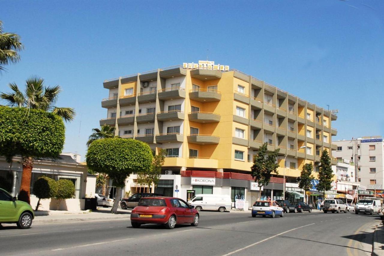 Sunflower Hotel Apartments Larnaca Exterior foto