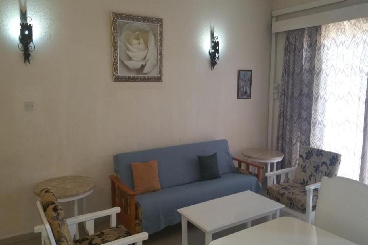 Sunflower Hotel Apartments Larnaca Exterior foto