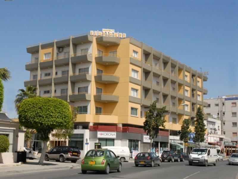 Sunflower Hotel Apartments Larnaca Exterior foto