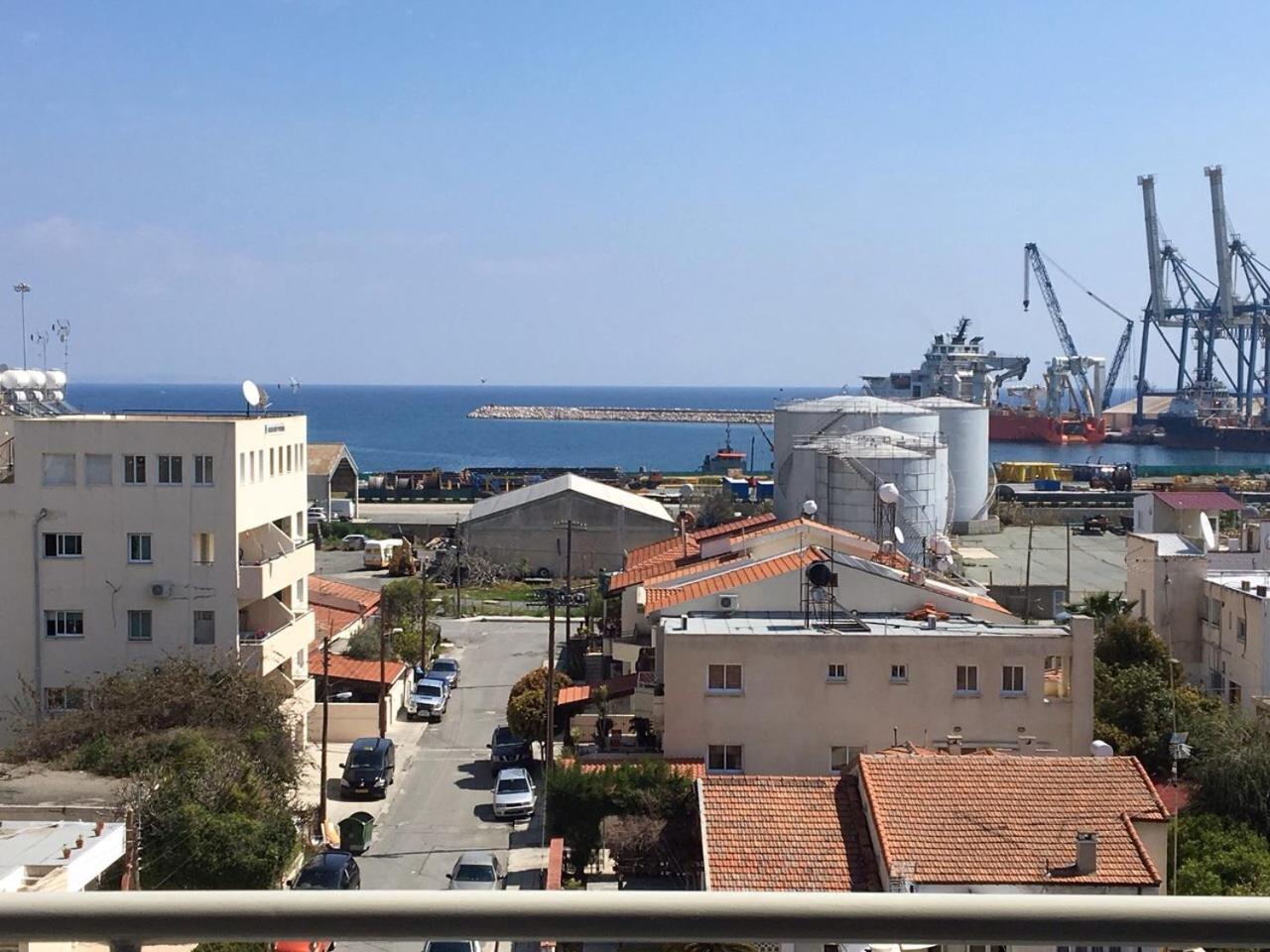 Sunflower Hotel Apartments Larnaca Exterior foto